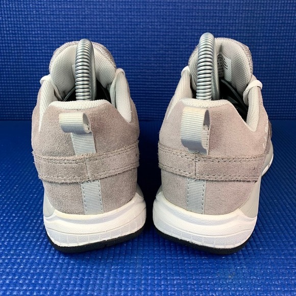 L.L BEAN COMFORT FITNESS WALKER Women`s Size 6M Grey White Suede Shoes 505864 - Picture 4 of 8